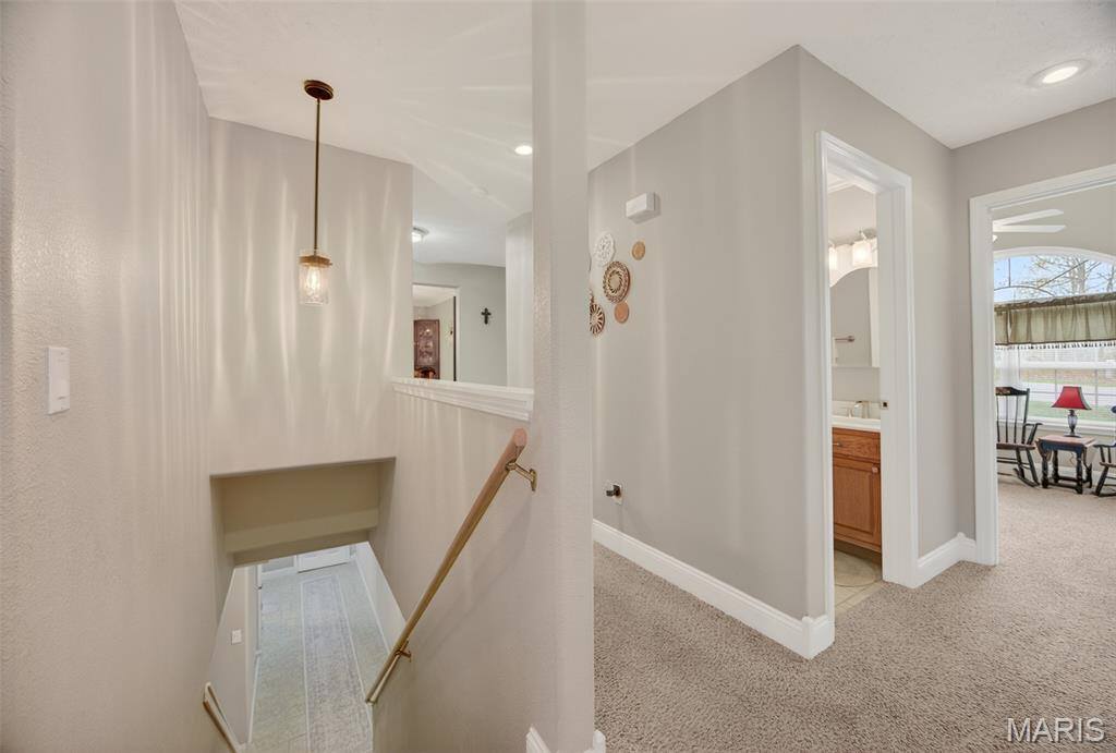 21093 Layla Road, Waynesville, MO 65583