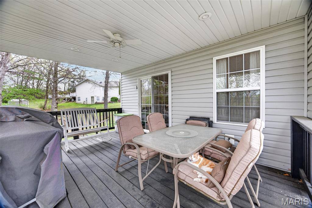 21093 Layla Road, Waynesville, MO 65583