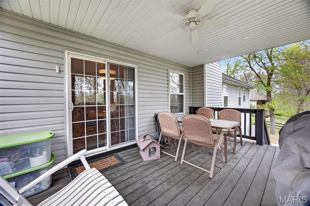 21093 Layla Road, Waynesville, MO 65583