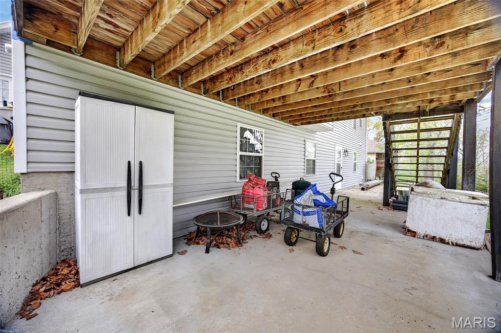 21093 Layla Road, Waynesville, MO 65583