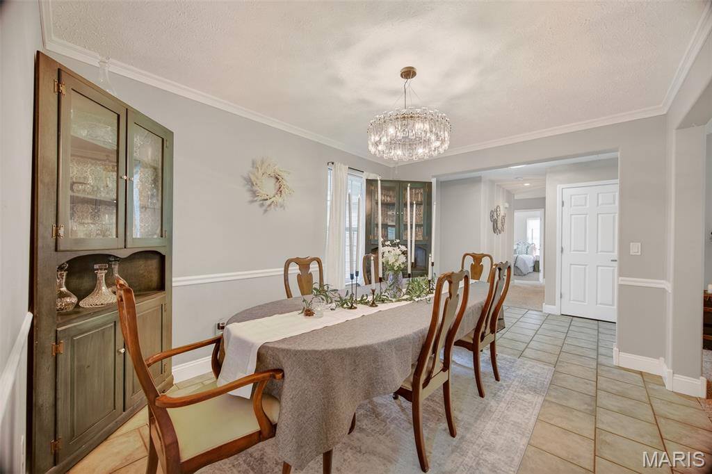 21093 Layla Road, Waynesville, MO 65583