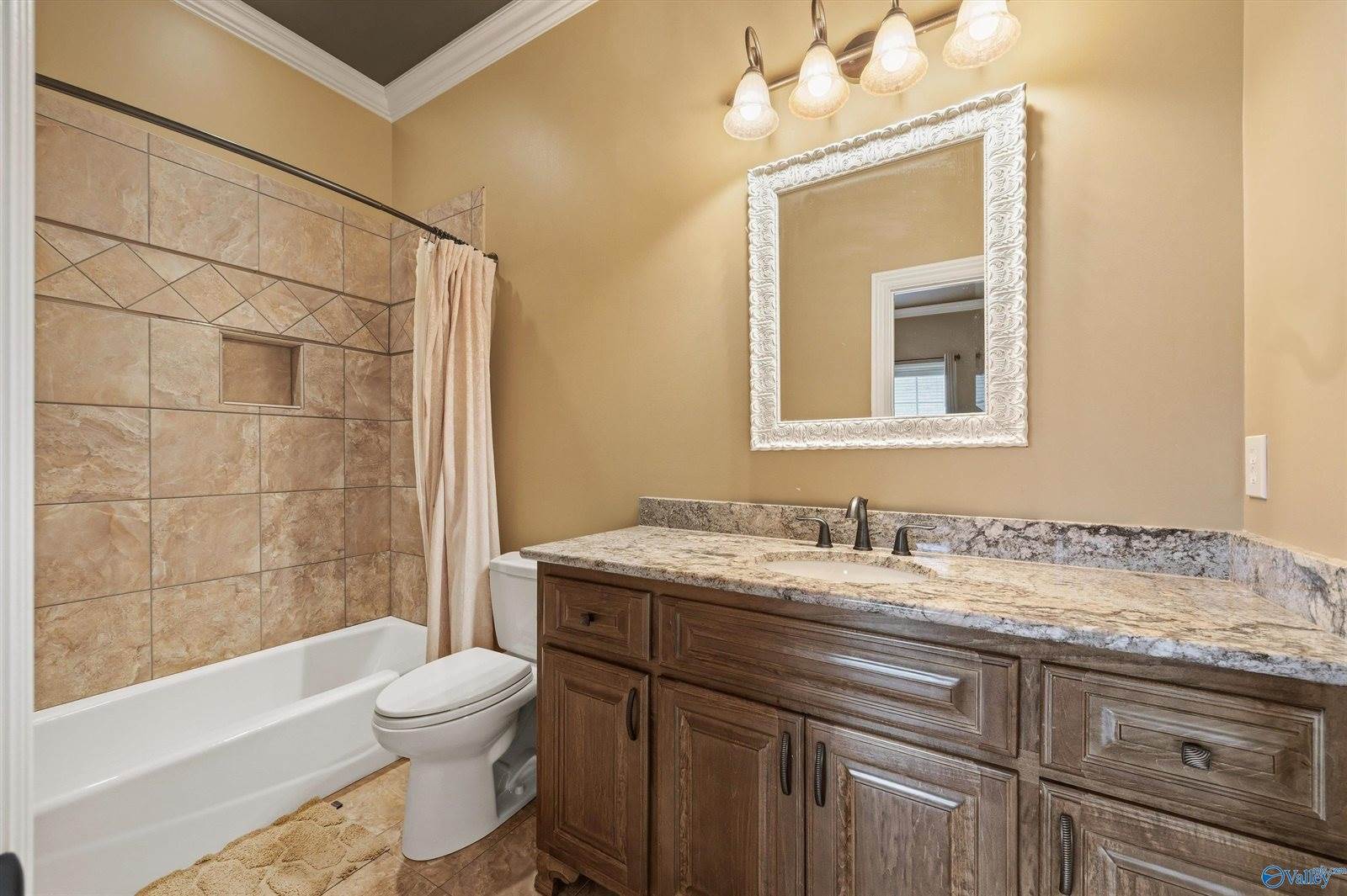 55 Mcmullen Lane, Gurley, AL 35748
