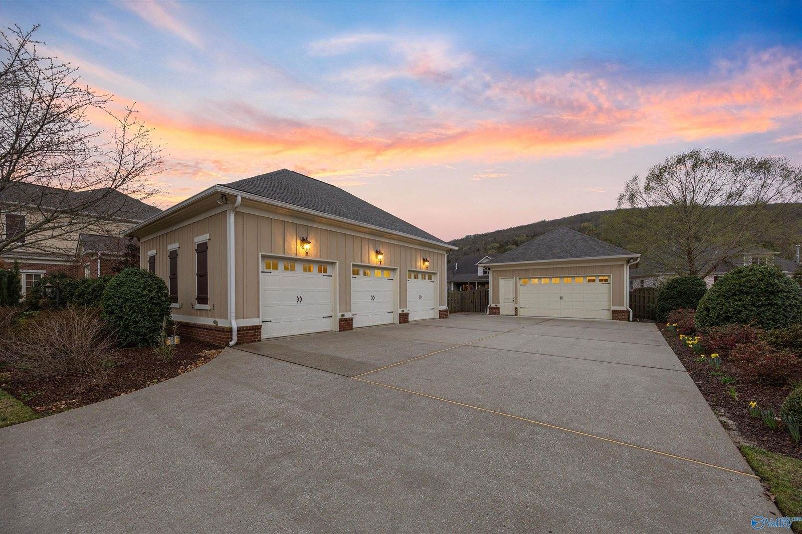 55 Mcmullen Lane, Gurley, AL 35748