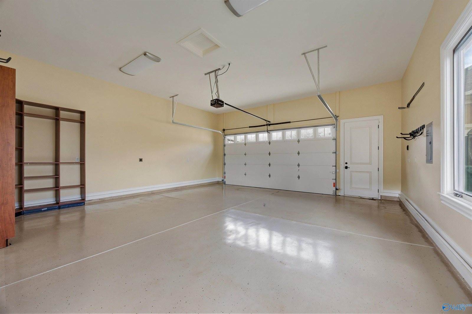 55 Mcmullen Lane, Gurley, AL 35748