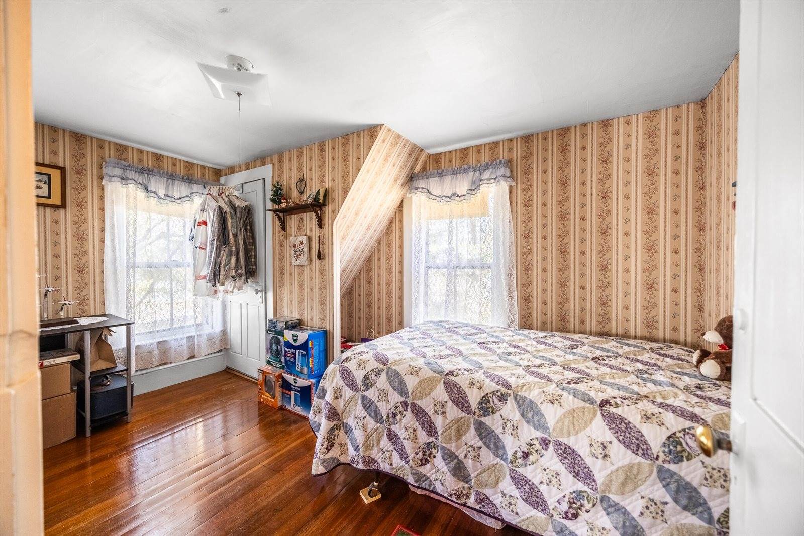 15 Lane Street, Bangor, ME 04401