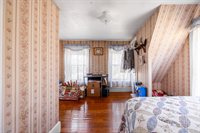 15 Lane Street, Bangor, ME 04401