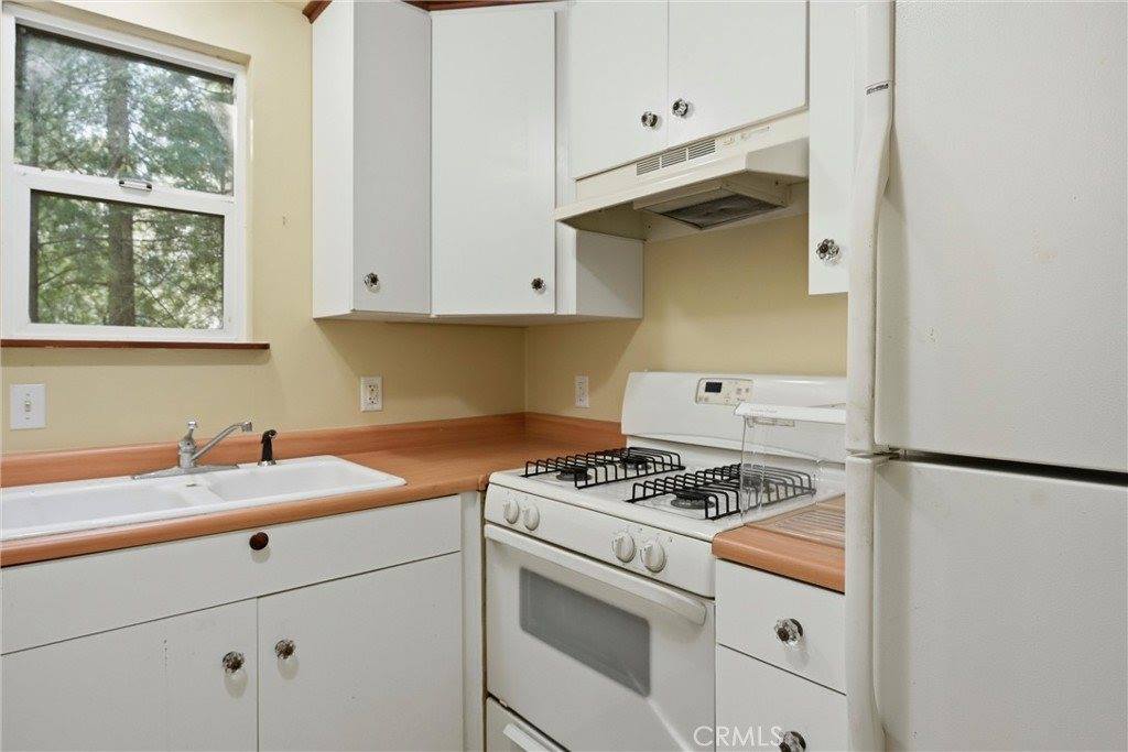10313 Brookside, Cobb, CA 95461