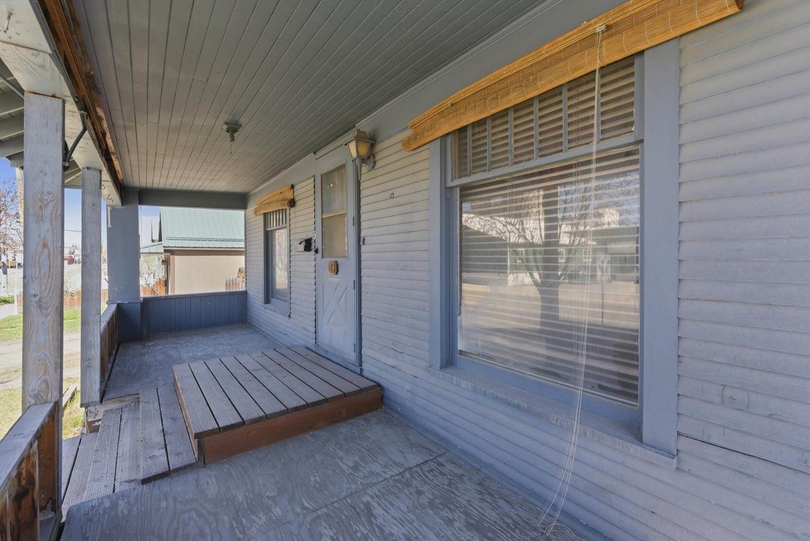 19 5th Avenue West, Kalispell, MT 59901