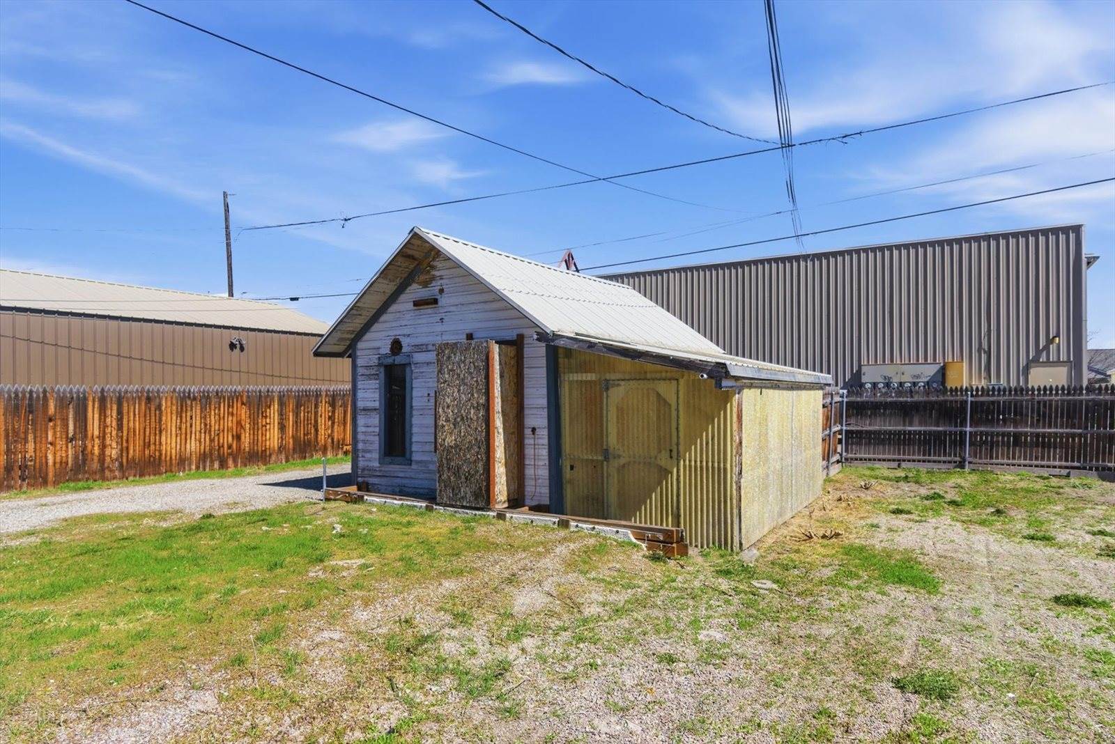 19 5th Avenue West, Kalispell, MT 59901