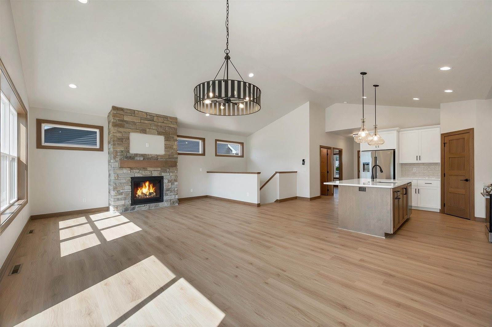 2387 Whispering Wind Lane, Green Bay, WI 54303