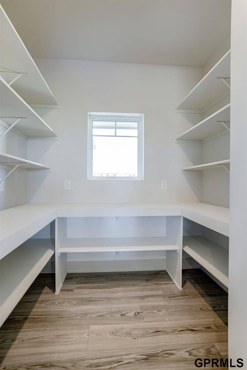 21816 Buchanan Parkway, Gretna, NE 68028