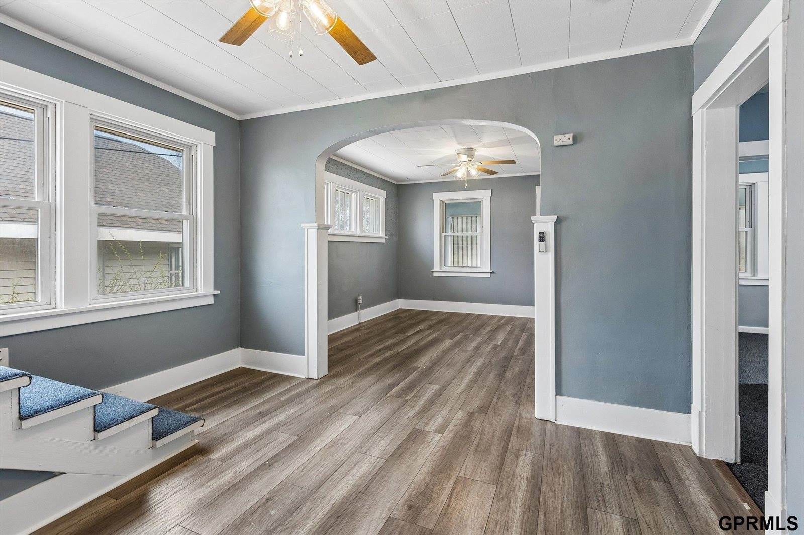 424 Grover Street, Omaha, NE 68108