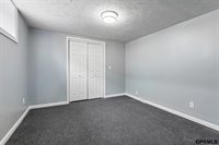 424 Grover Street, Omaha, NE 68108