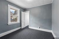 424 Grover Street, Omaha, NE 68108