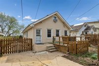 424 Grover Street, Omaha, NE 68108