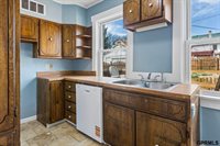 424 Grover Street, Omaha, NE 68108