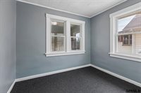 424 Grover Street, Omaha, NE 68108