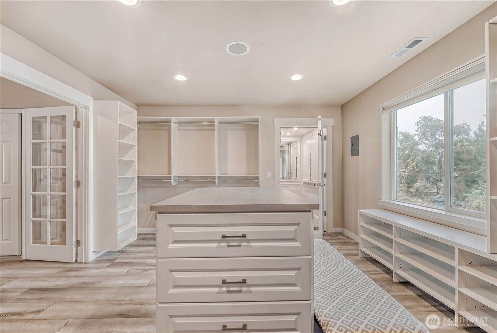 11031 Cornell Avenue South, Seattle, WA 98178