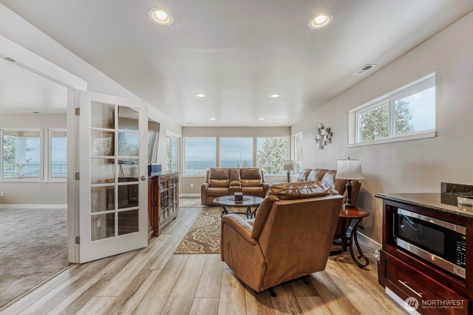 11031 Cornell Avenue South, Seattle, WA 98178