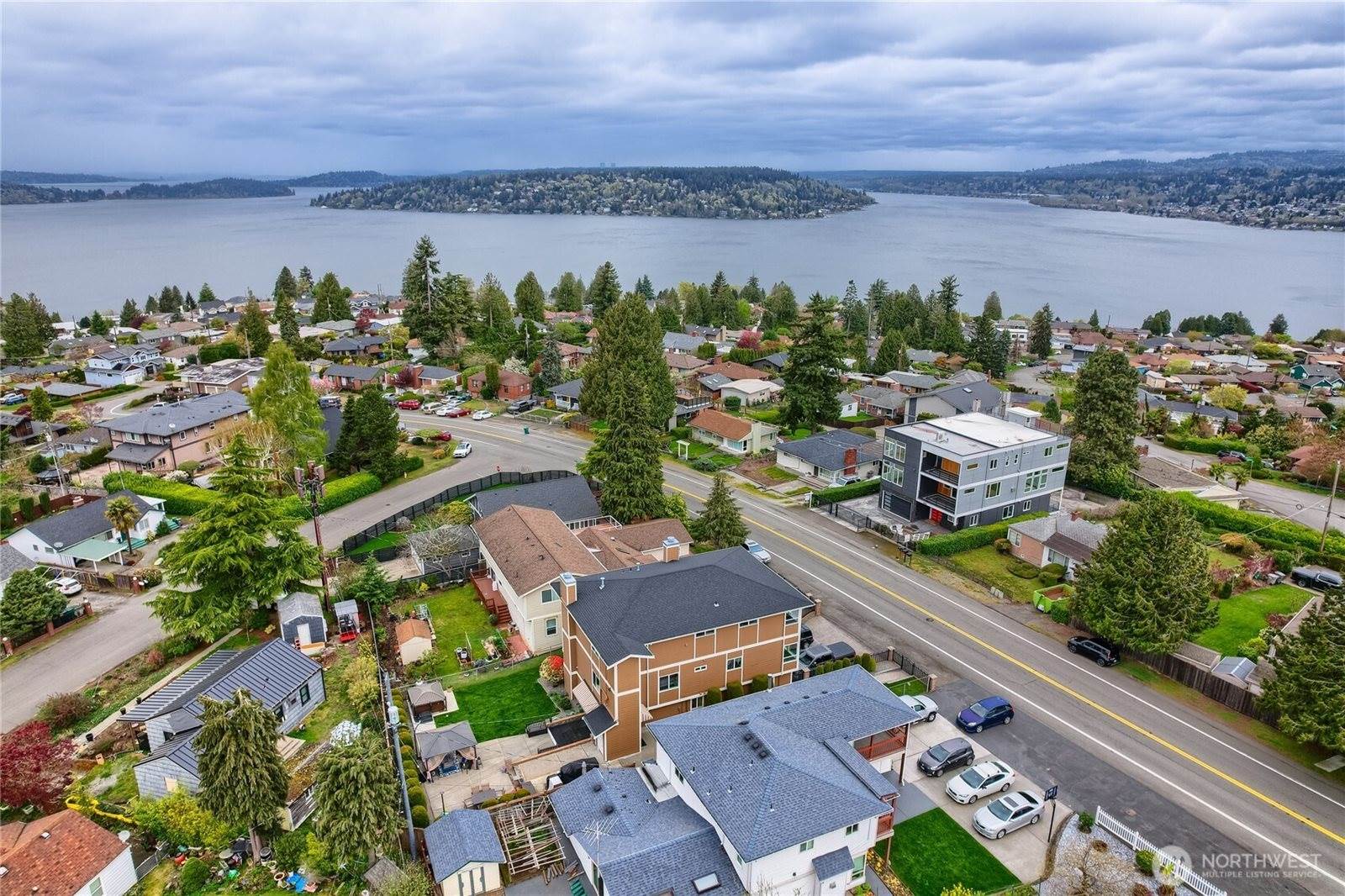 11031 Cornell Avenue South, Seattle, WA 98178