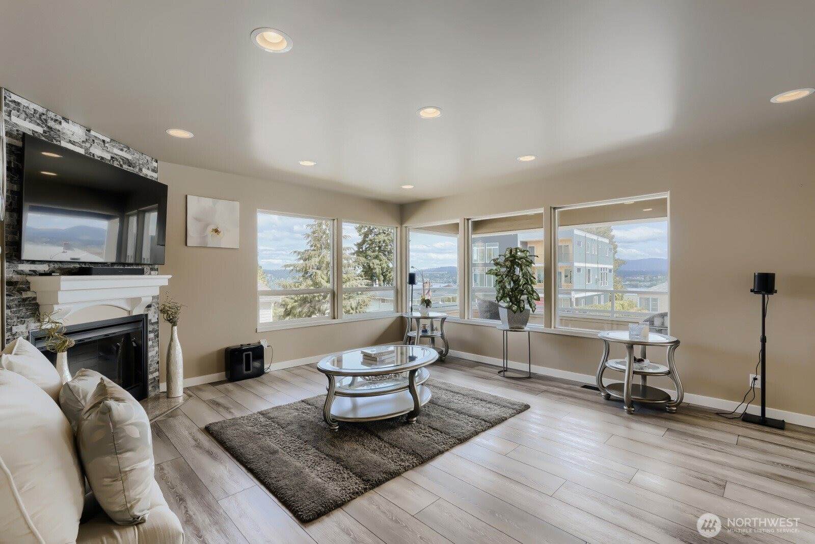 11031 Cornell Avenue South, Seattle, WA 98178