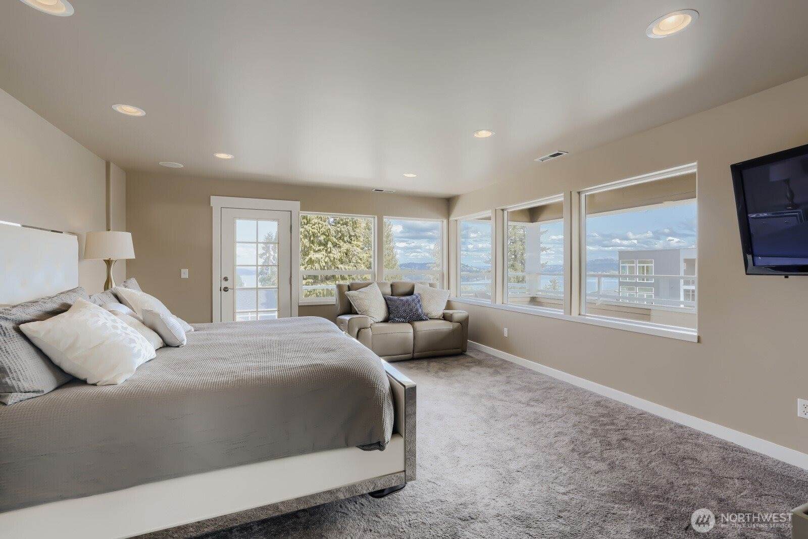 11031 Cornell Avenue South, Seattle, WA 98178