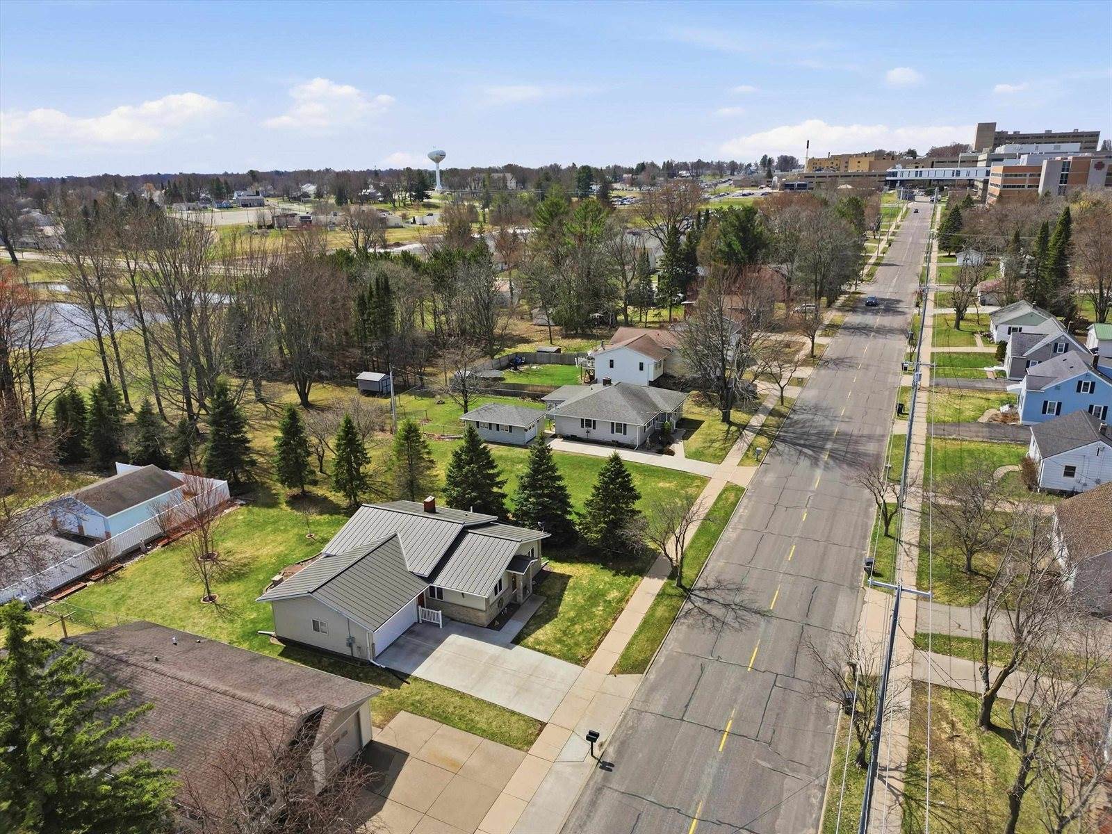 404 W Ives Street, Marshfield, WI 54449