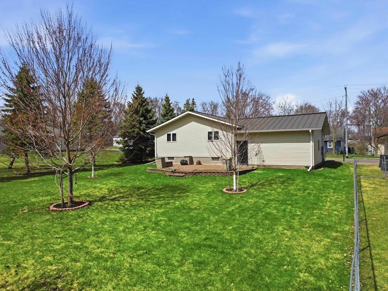 404 W Ives Street, Marshfield, WI 54449
