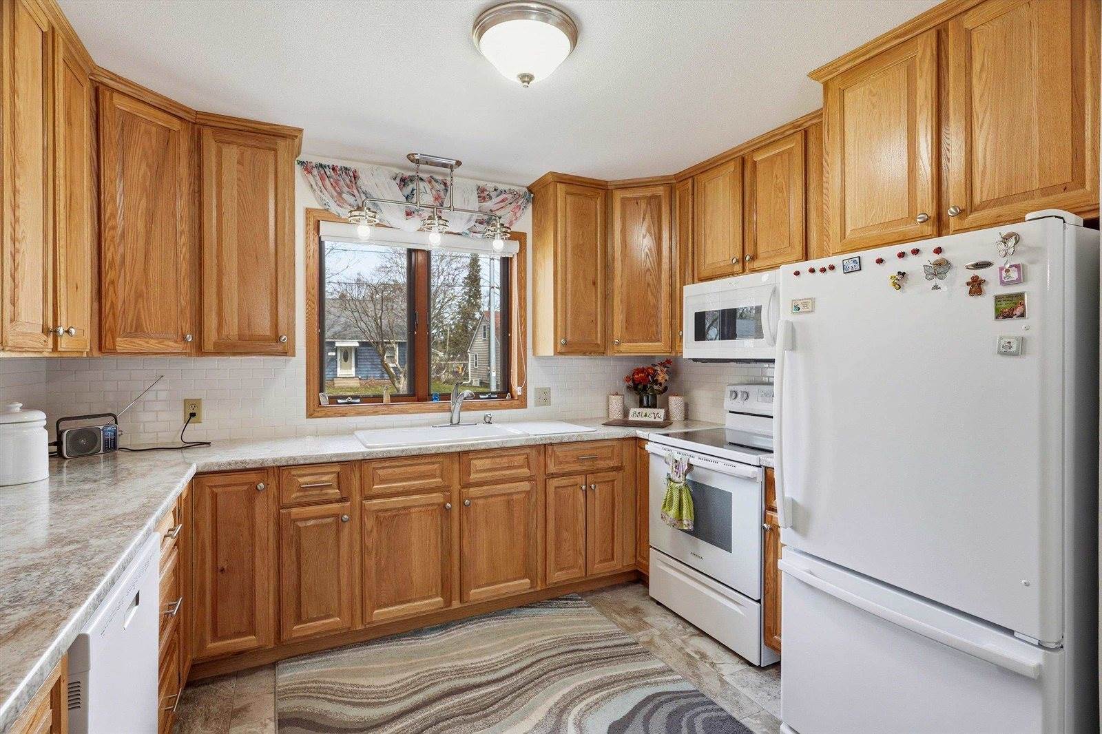 404 W Ives Street, Marshfield, WI 54449