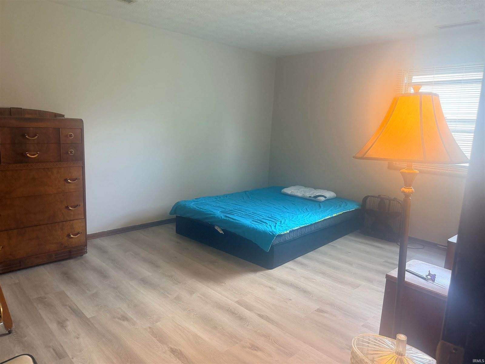 200 W Charter Drive, Muncie, IN 47303