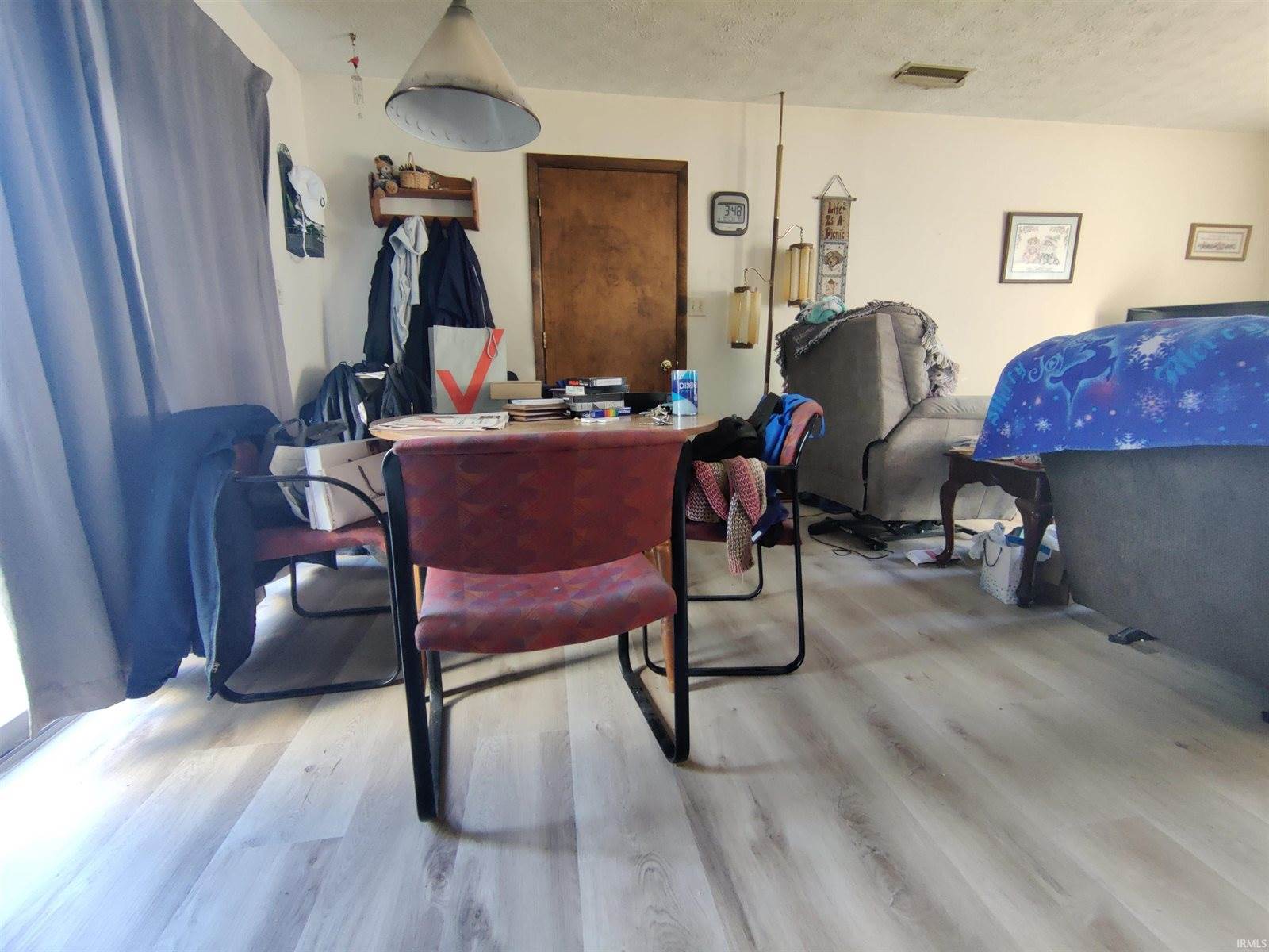 200 W Charter Drive, Muncie, IN 47303