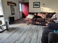 200 W Charter Drive, Muncie, IN 47303