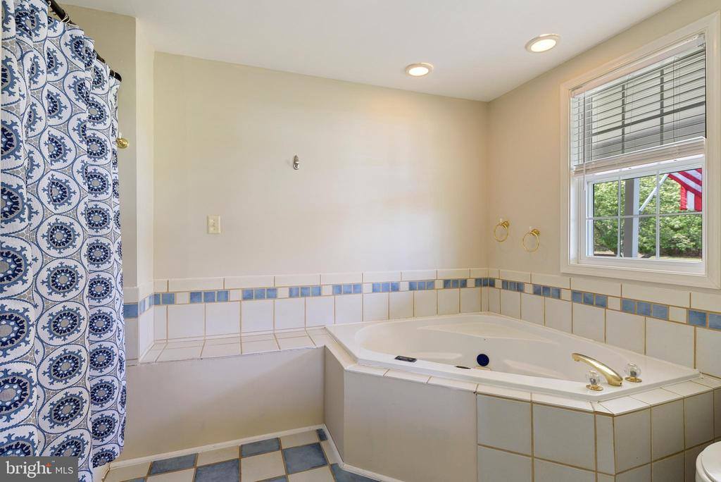 30828 Downs Landing Road, Millsboro, DE 19966