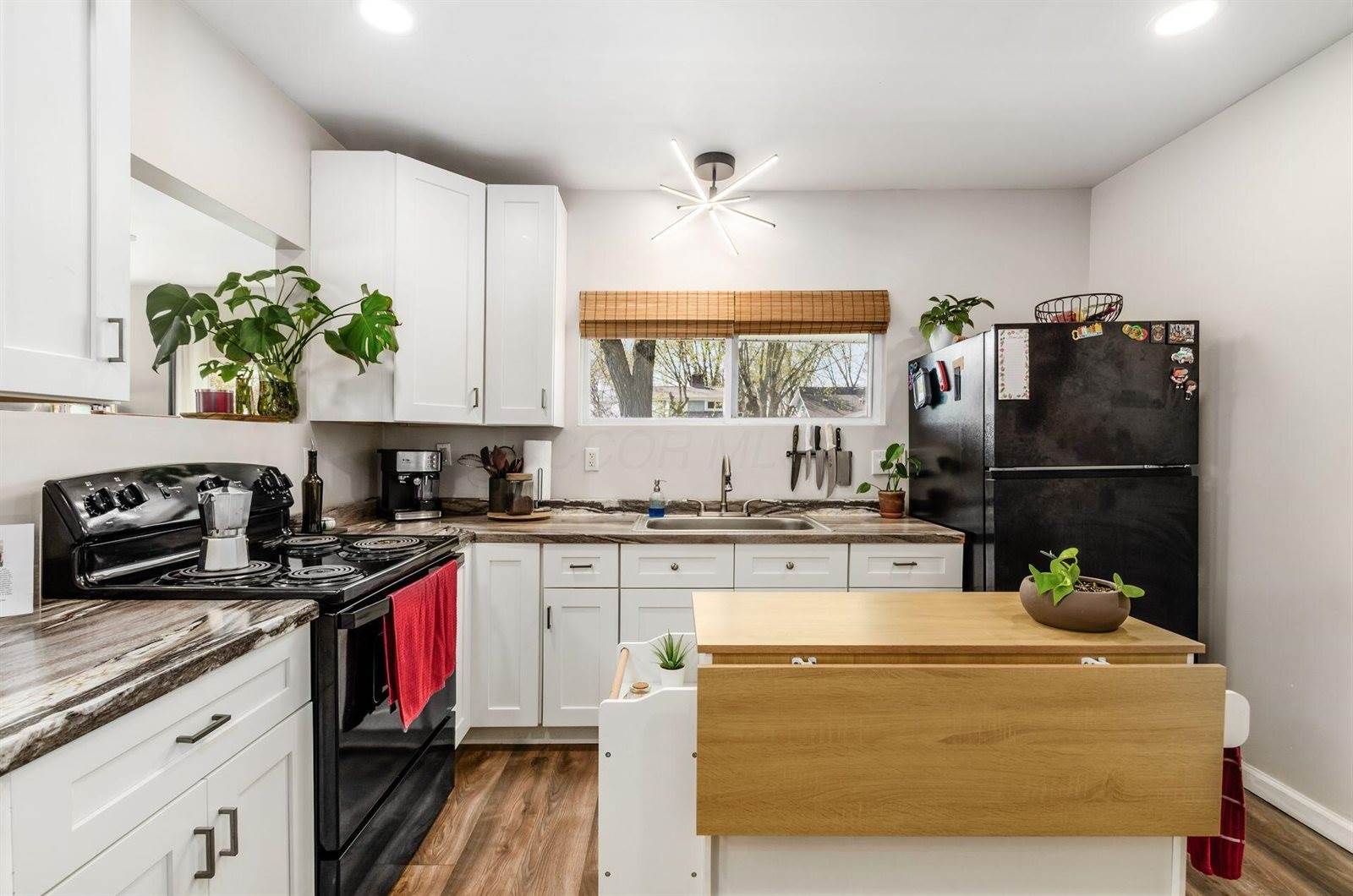 2058 Briarwood Avenue, Columbus, OH 43211