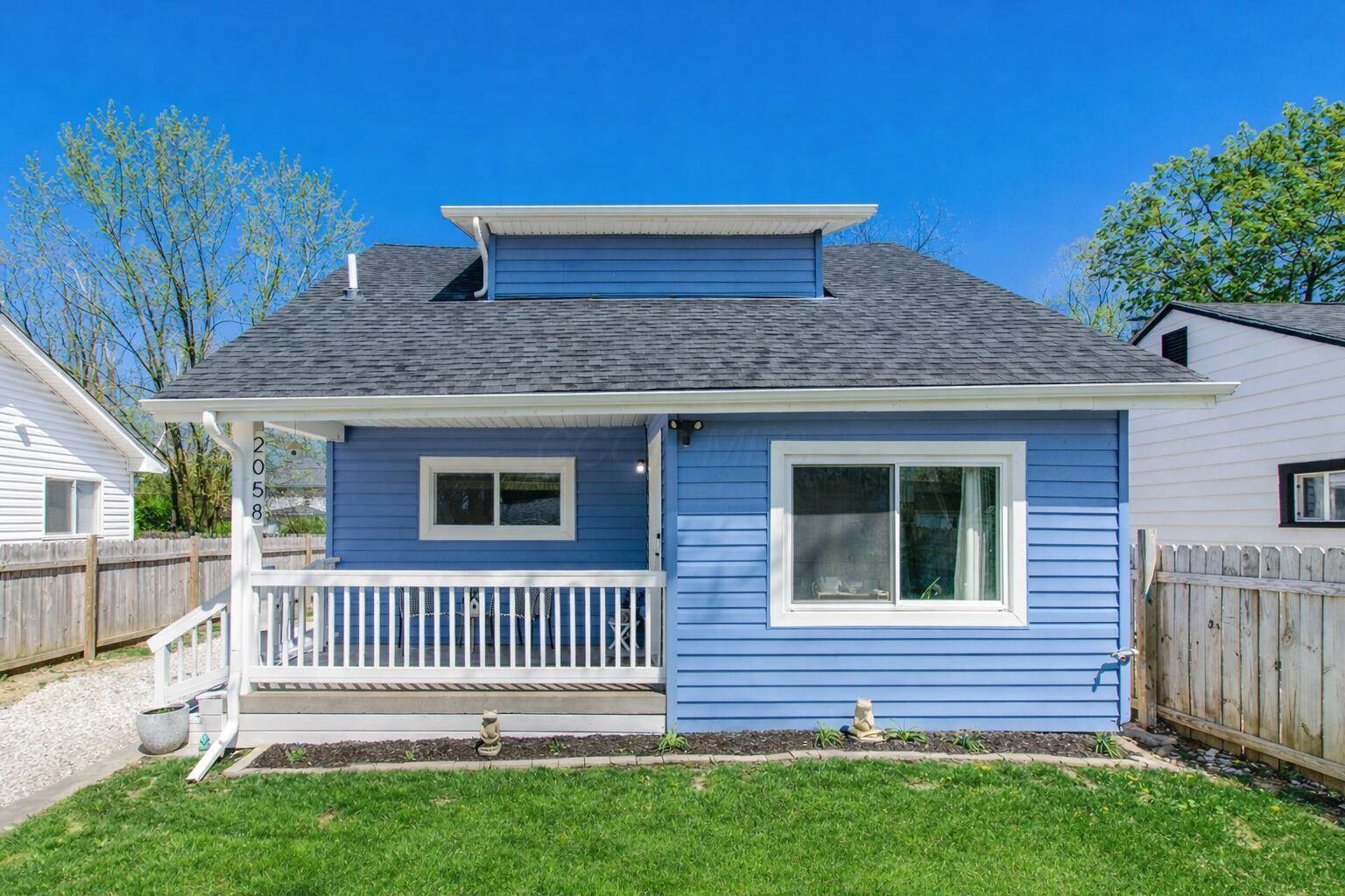 2058 Briarwood Avenue, Columbus, OH 43211