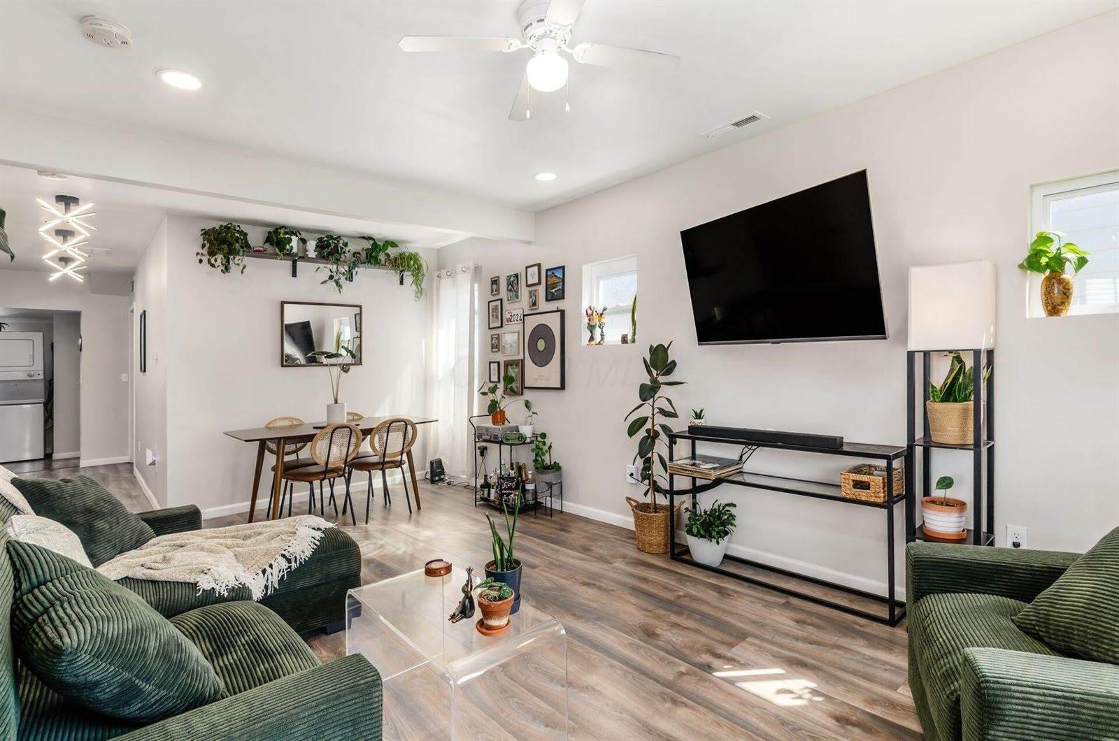 2058 Briarwood Avenue, Columbus, OH 43211