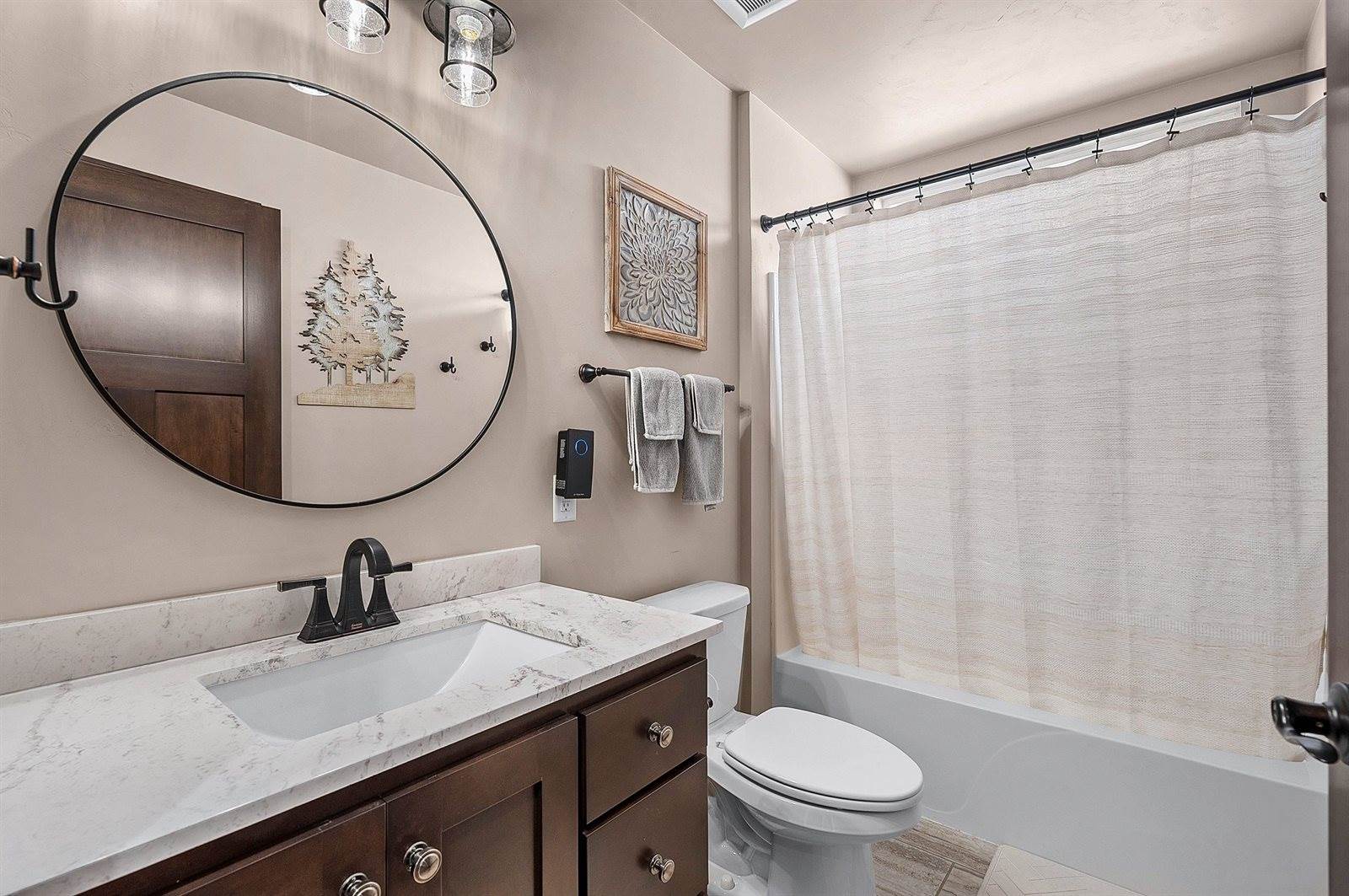 1101 Branigan Way, Green Bay, WI 54311