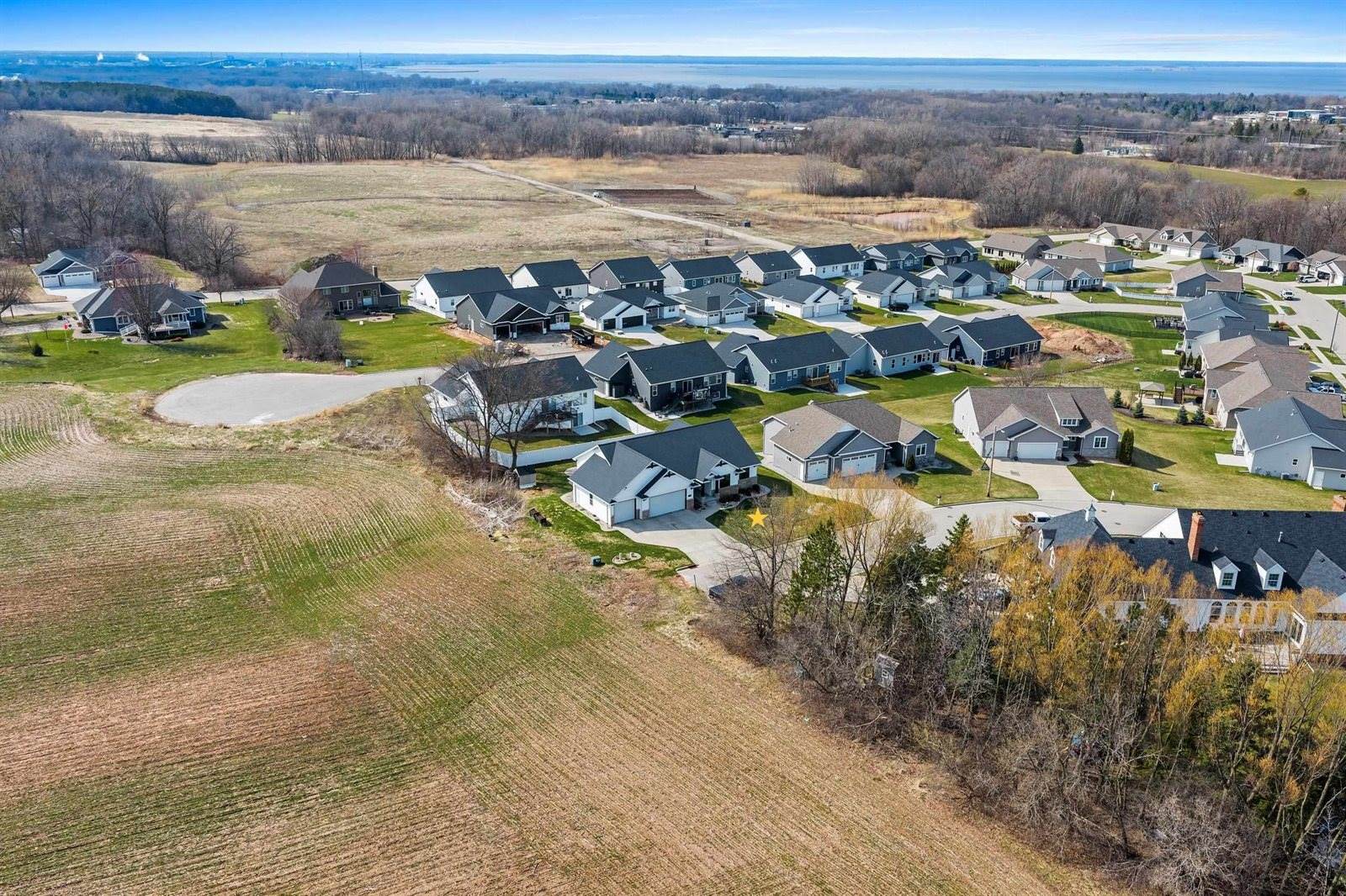 1101 Branigan Way, Green Bay, WI 54311