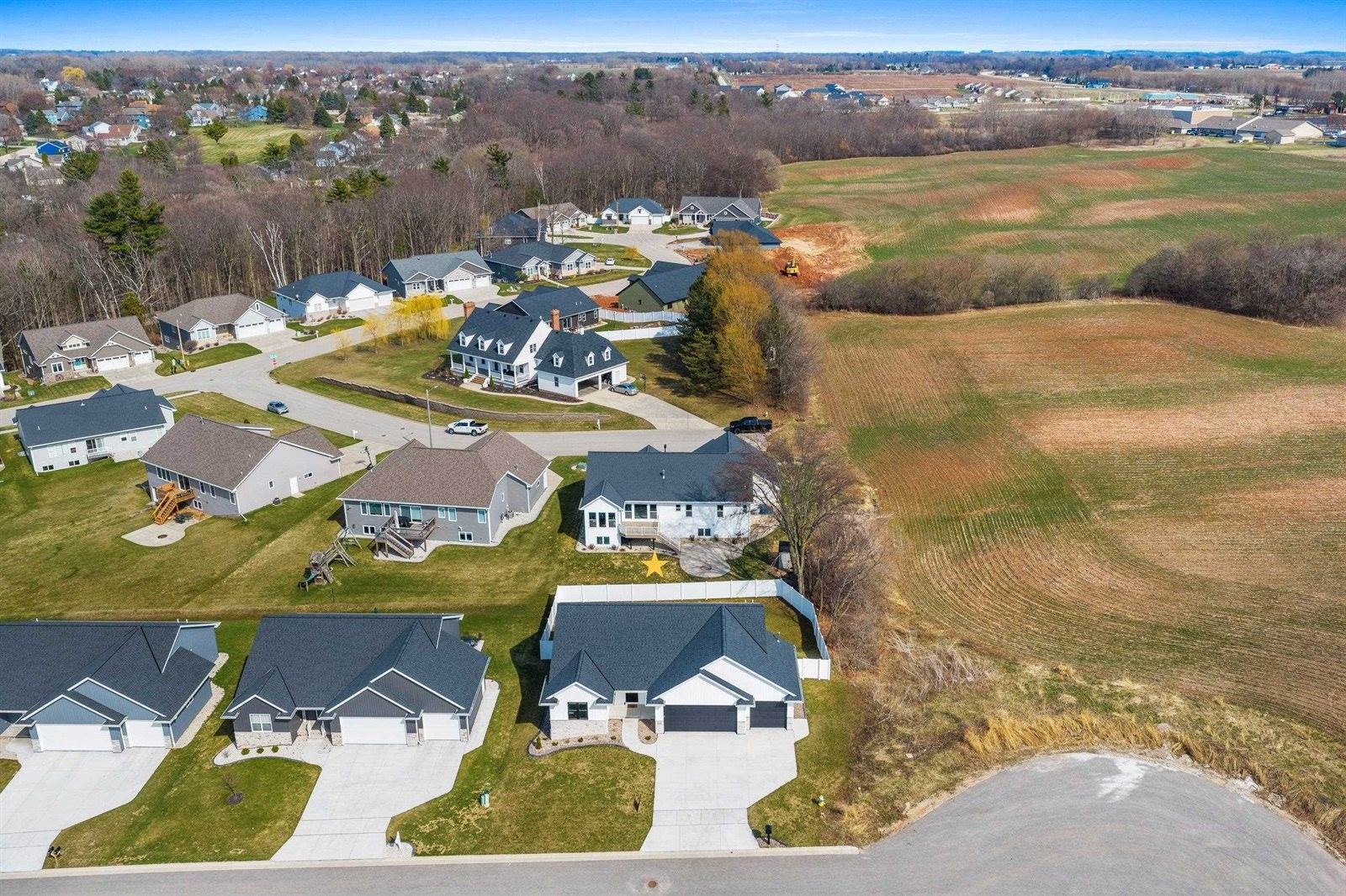 1101 Branigan Way, Green Bay, WI 54311