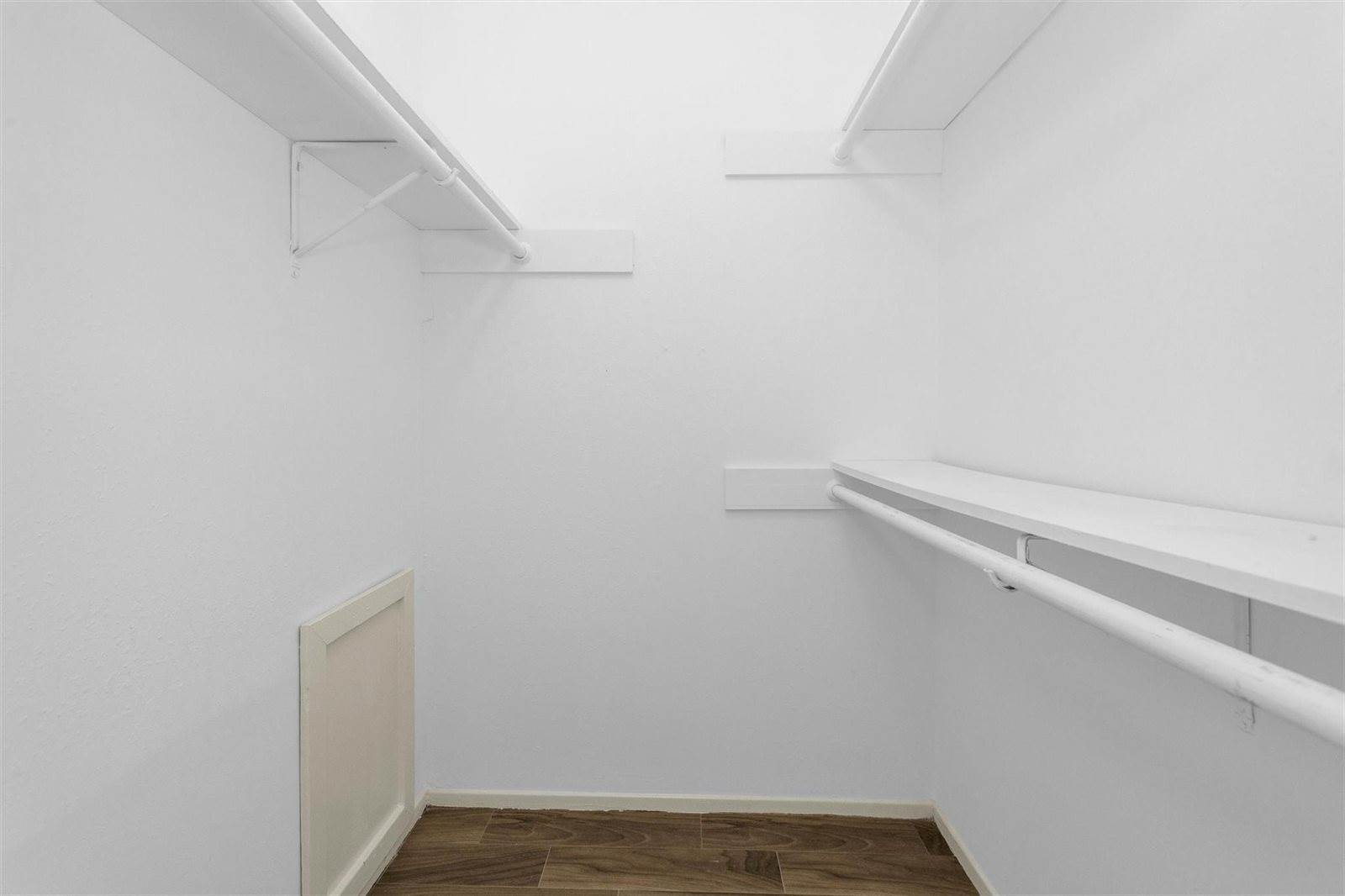 13818 Towne Way Drive, Sugar Land, TX 77498