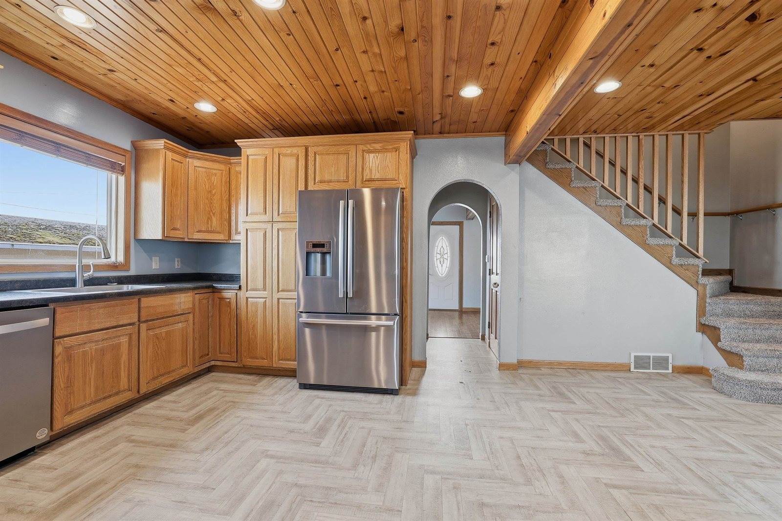 409 W Depot Street, Marshfield, WI 54449