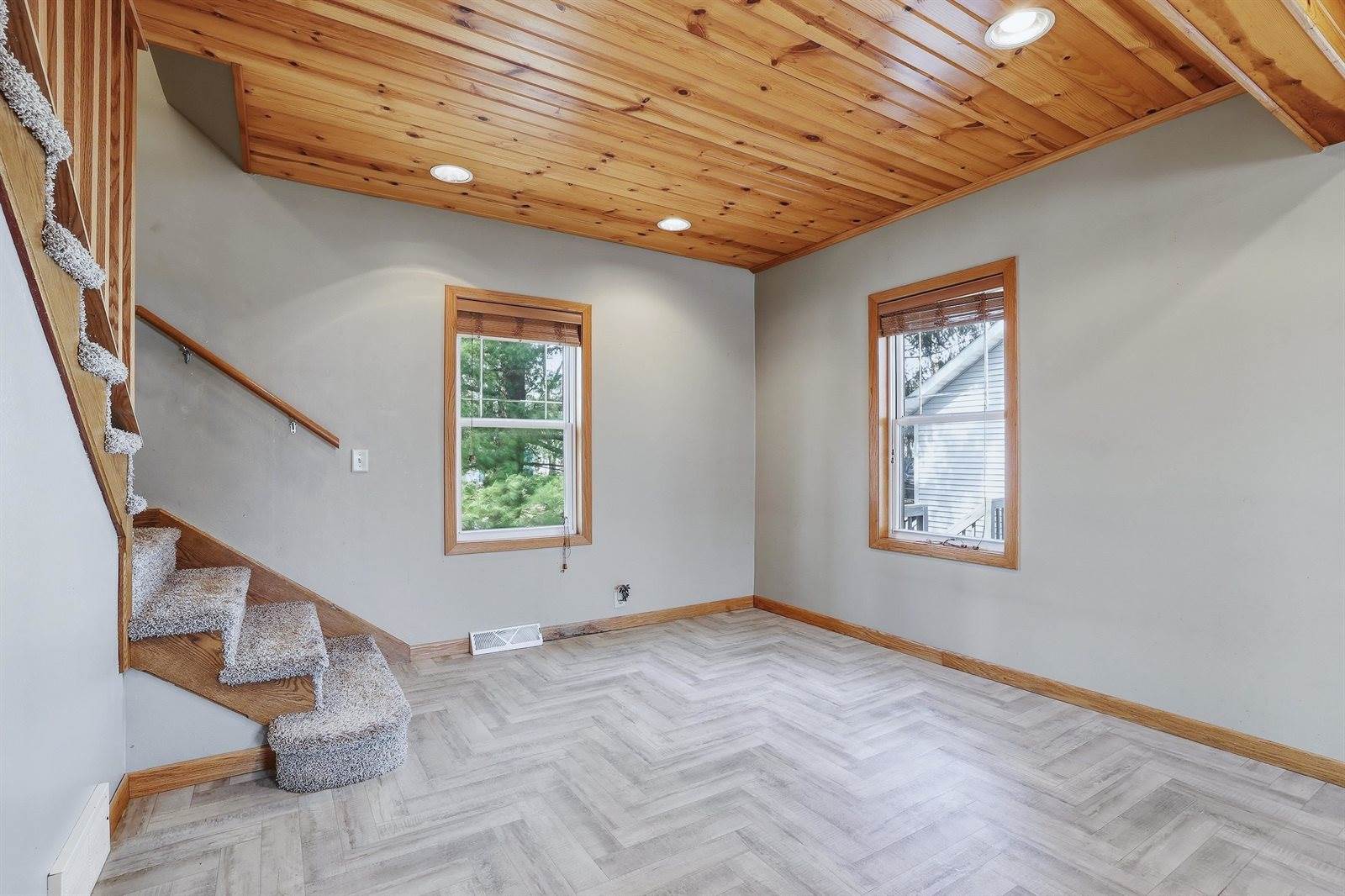 409 W Depot Street, Marshfield, WI 54449