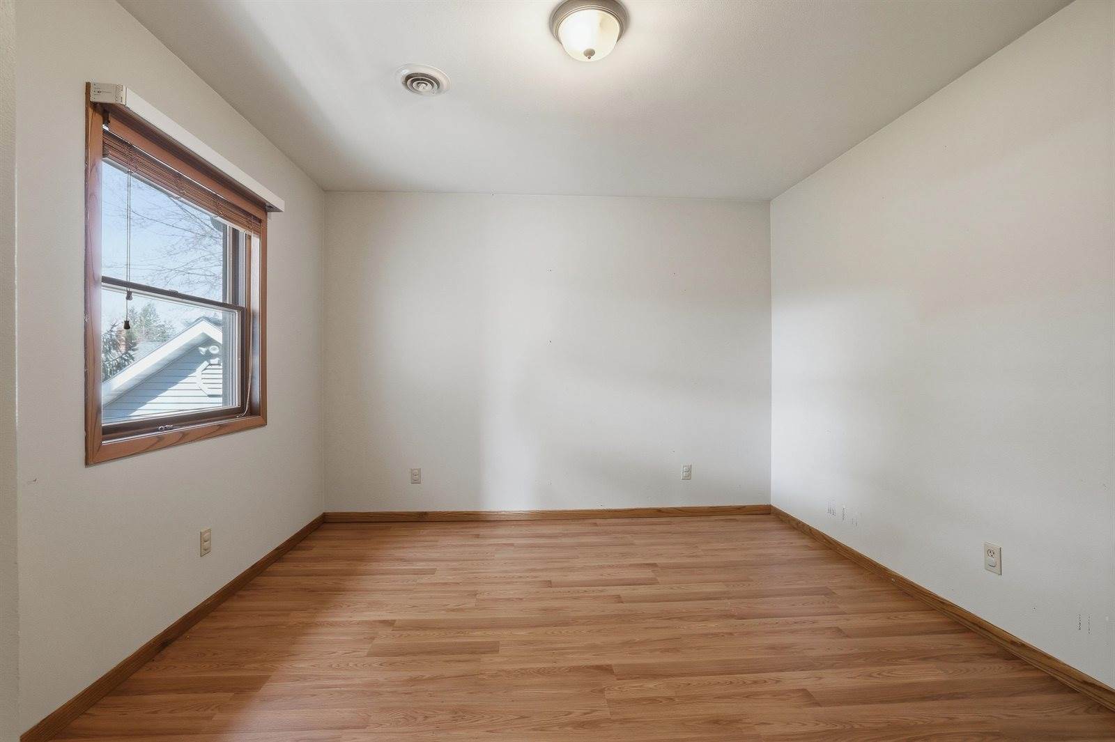 409 W Depot Street, Marshfield, WI 54449