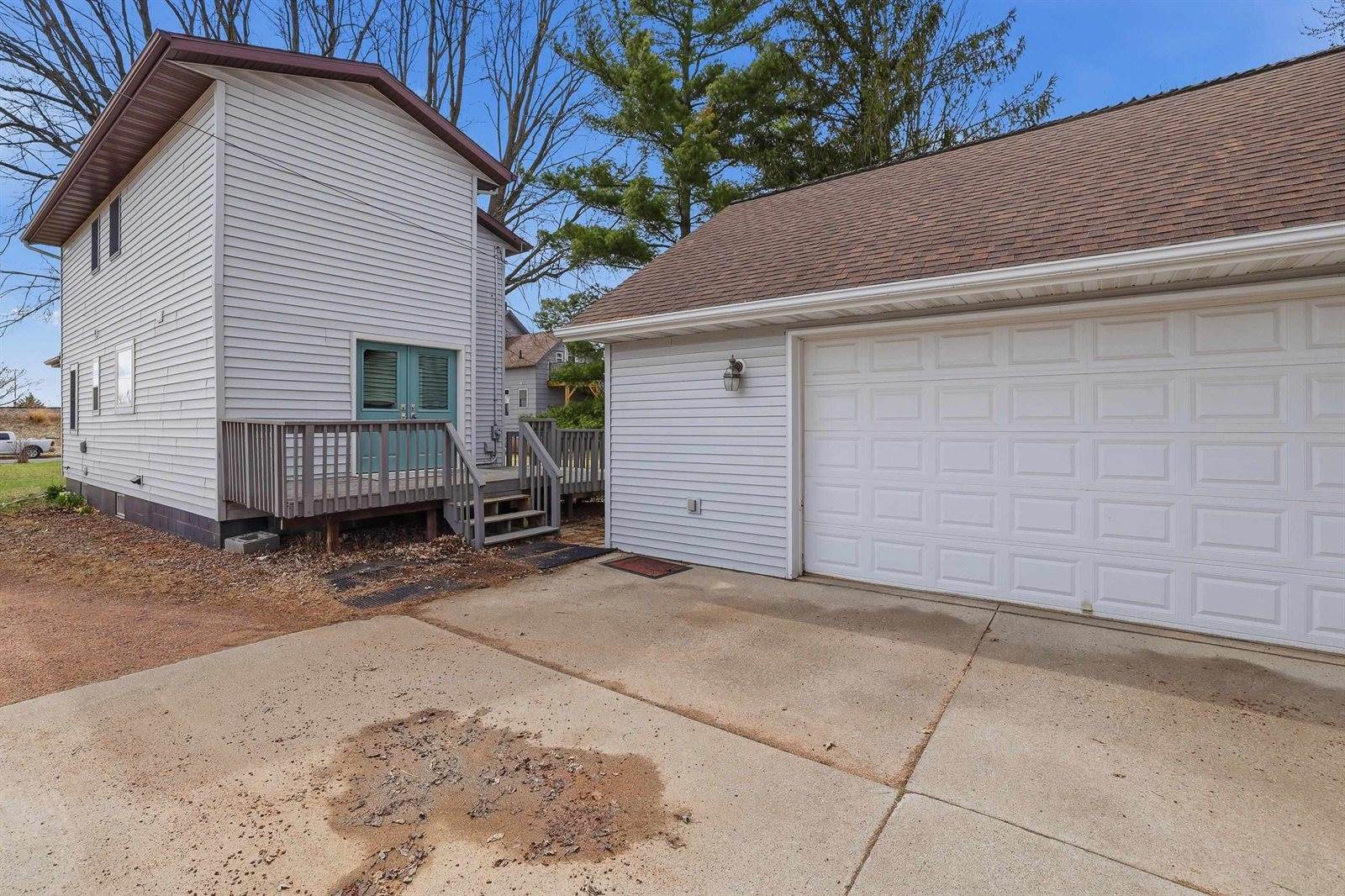 409 W Depot Street, Marshfield, WI 54449