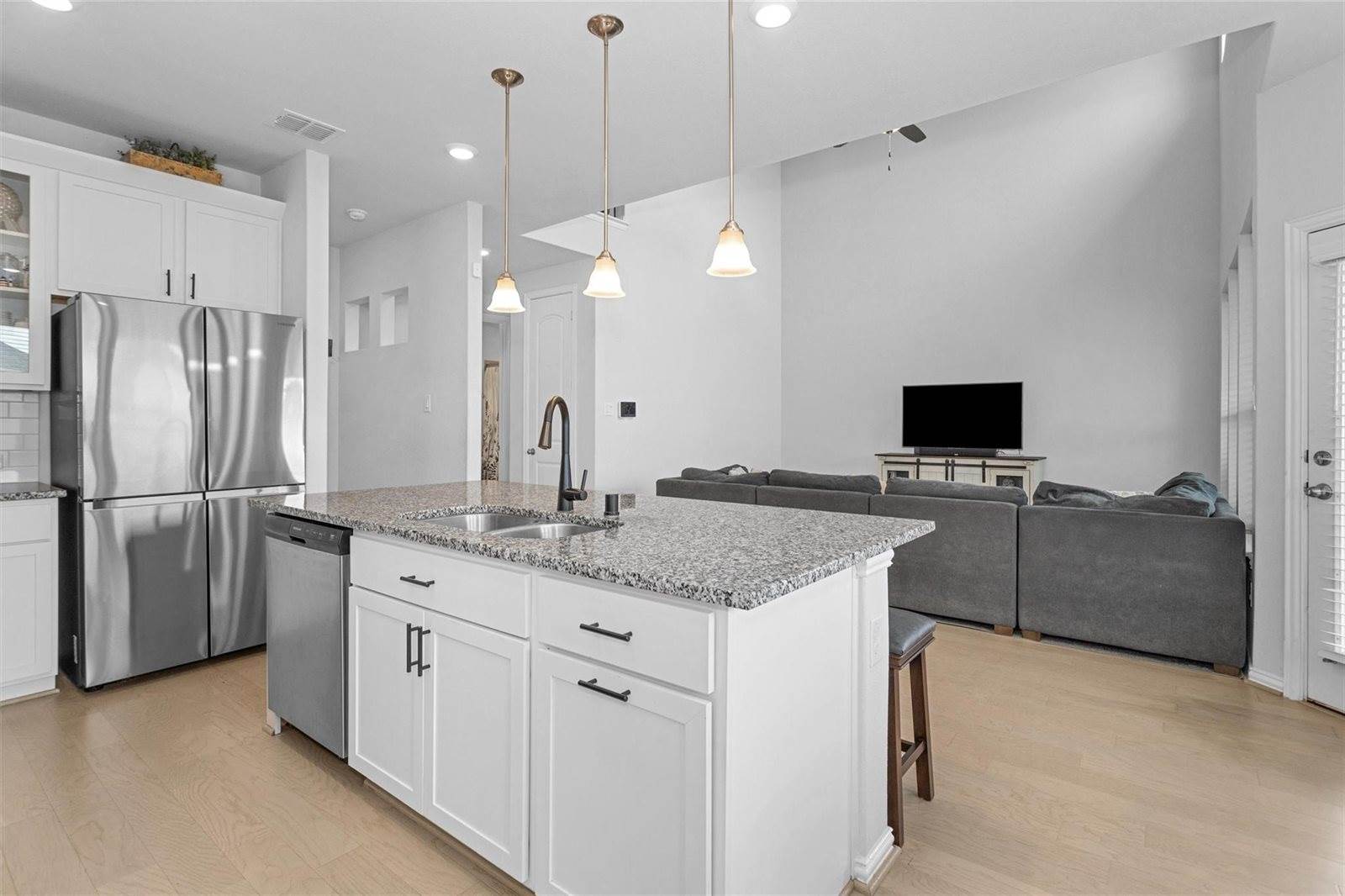 2714 Sellers Island Drive, League City, TX 77573