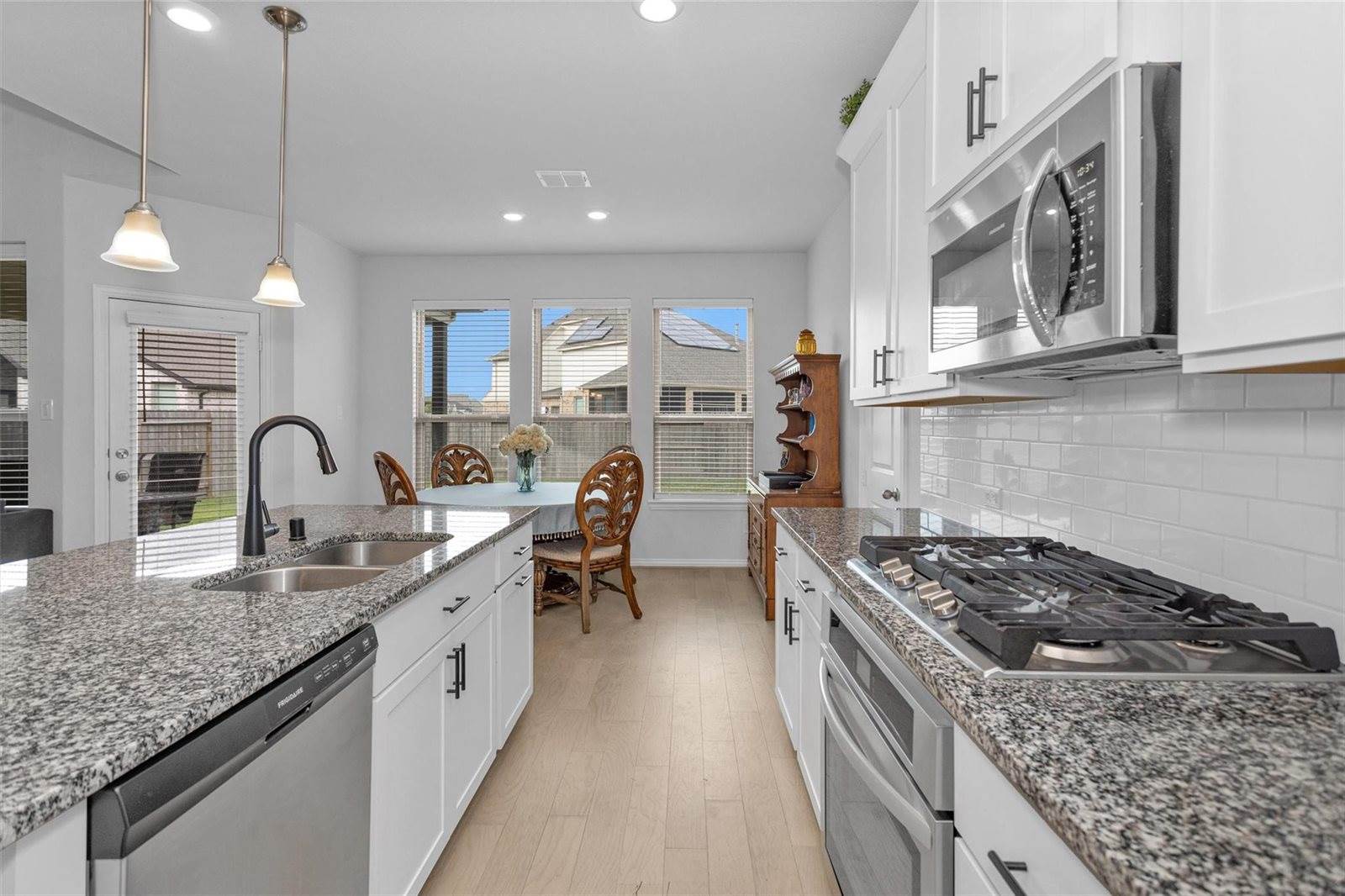 2714 Sellers Island Drive, League City, TX 77573