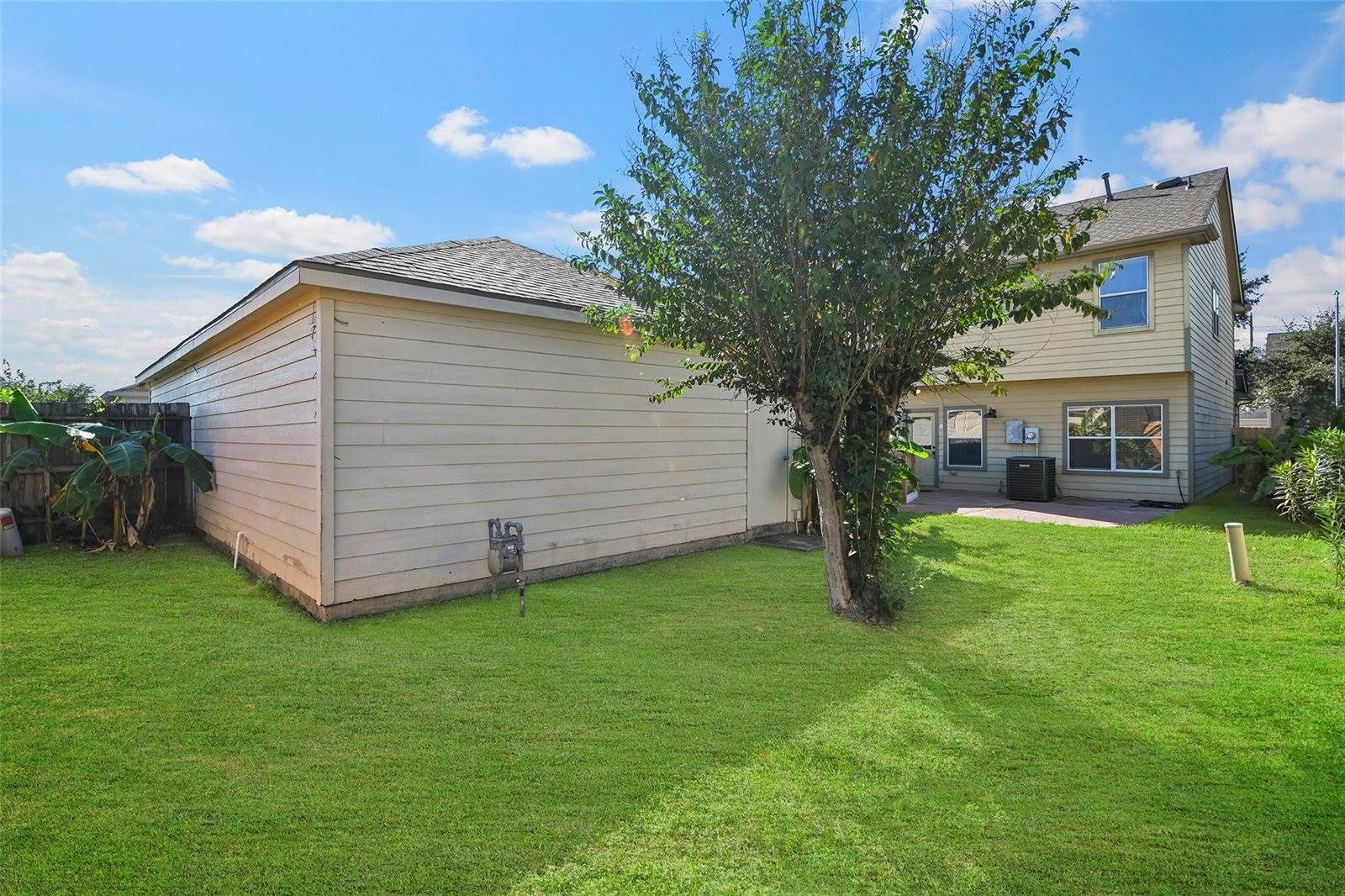 9718 Coyote Creek Drive, Houston, TX 77095