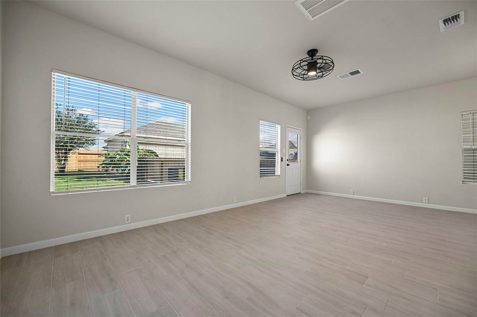 9718 Coyote Creek Drive, Houston, TX 77095