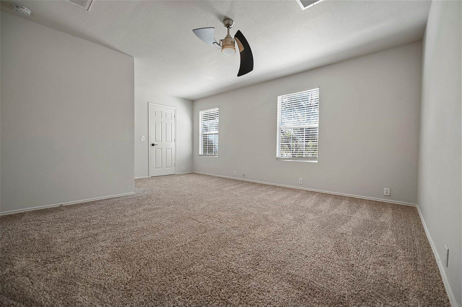 9718 Coyote Creek Drive, Houston, TX 77095