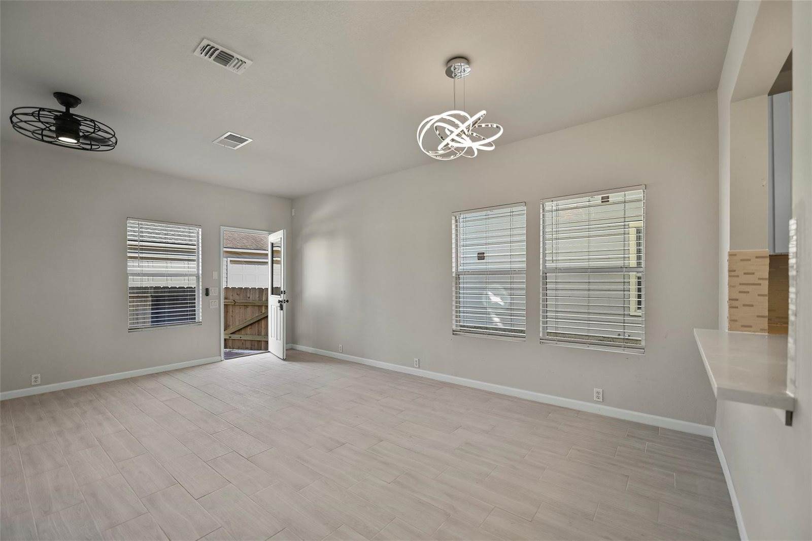 9718 Coyote Creek Drive, Houston, TX 77095